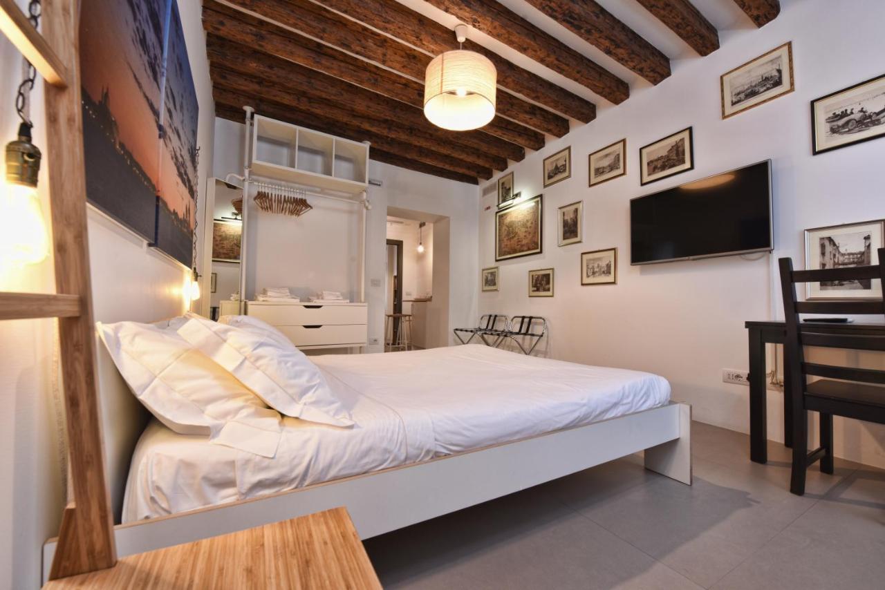 Lively Castello Comfort Room Private Bath & Privacy ונציה מראה חיצוני תמונה